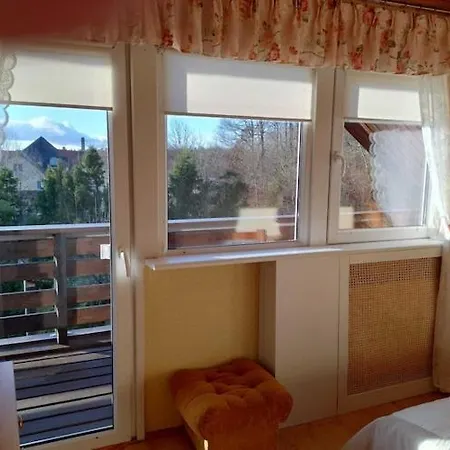 Ferienhaus Half Of A Home, Huge Garden, Pond Szymbark (Pomerania)