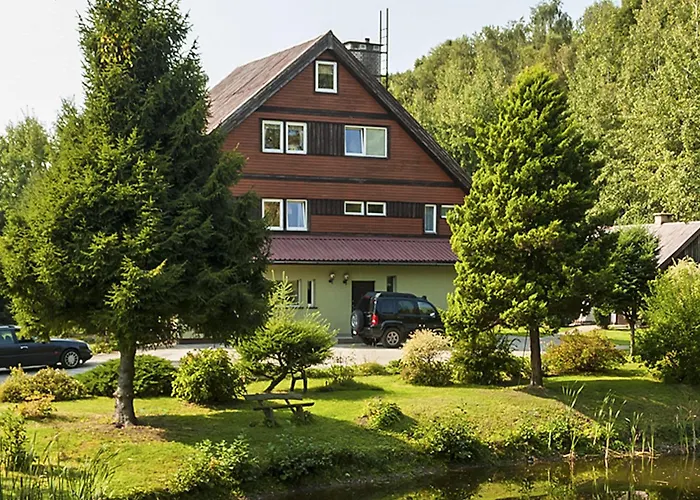 度假居 Half Of A Home, Huge Garden, Pond