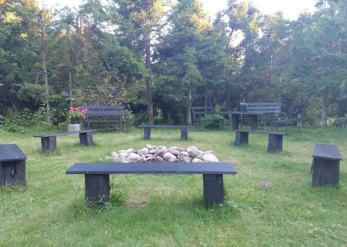 Half Of A Home, Huge Garden, Pond 兹姆巴克