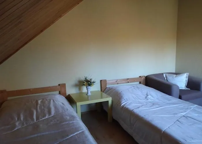 度假居 Half Of A Home, Huge Garden, Pond